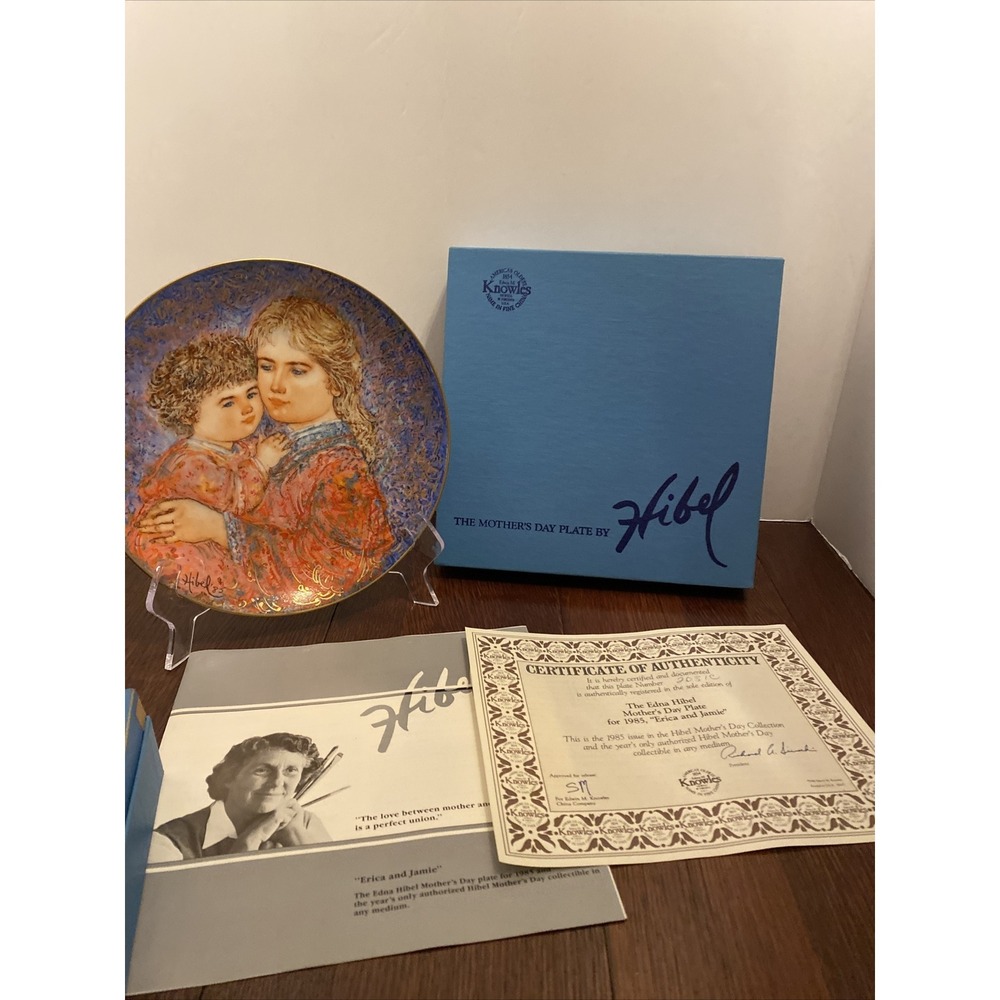 Knowles Erica and Jamie 1985 by Edna Hibel Mother's Day Collectors Plate‎ 2051C